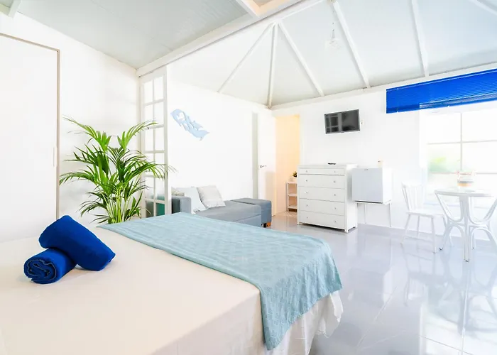 Gasthof Neon Tenerife 3*