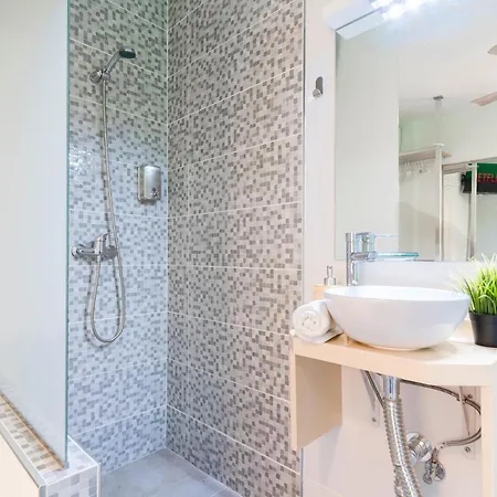 בית הארחה Neon Tenerife ארונה